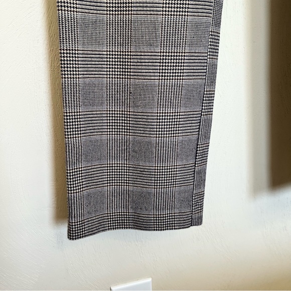LL Bean classic fit houndstooth trousers - Picture 13 of 13